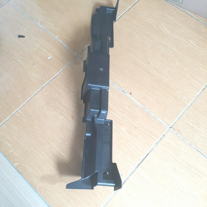 Plastik Condensor Atas Grand New Avanza /Veloz 2015 Ori 88561 Bz280 Kode 076