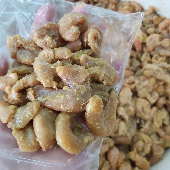 

WADI TELUR IKAN BIAWAN khas hulu sungai kalimantan 1kg