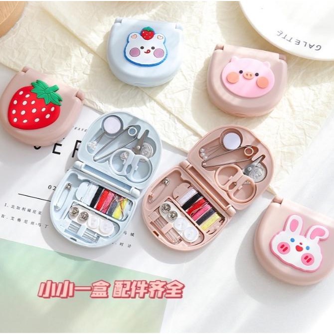 

Alat Jahit Mini Lucu / Cute Portable Sewing Kit (Benang,Jarum,Gunting)