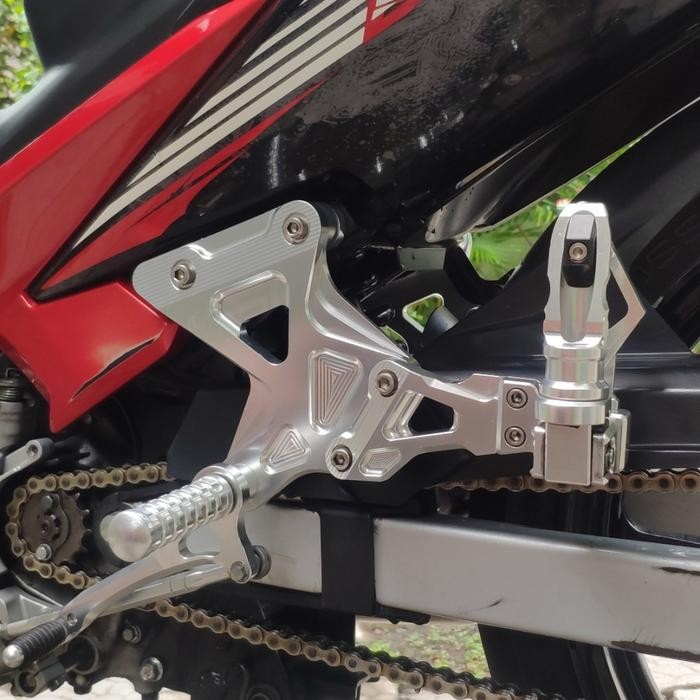 Footstep underbone nui set jupiter mx 135