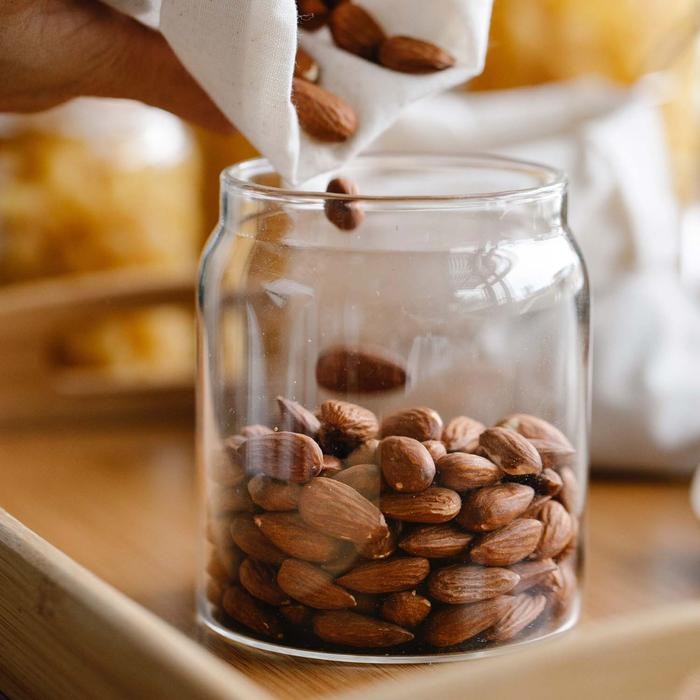 

Natural Roasted Almond ( Kacang Almond Panggang Alami ) 1Kg
