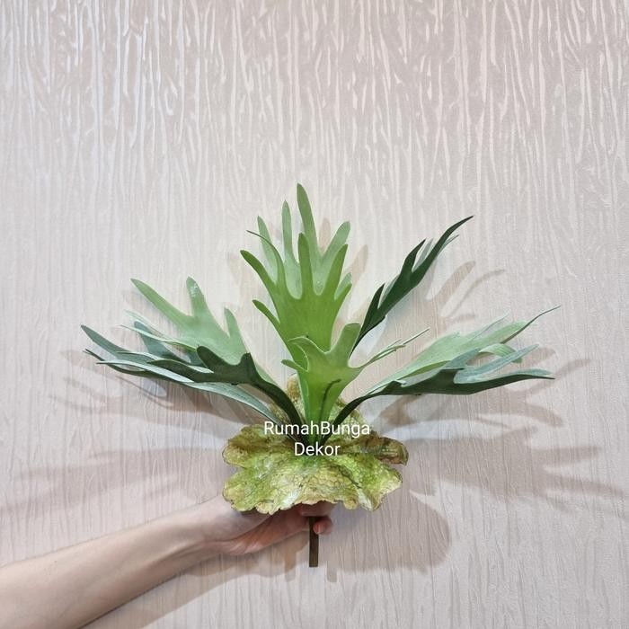 Daun Tanduk Rusa Artificial x9