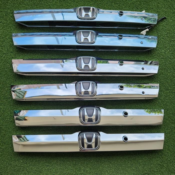 PREMIUM Trunk Lid Rear Garnish Pintu Bagasi Honda Fit Hybrid Jazz GE8 JDM Japan Original