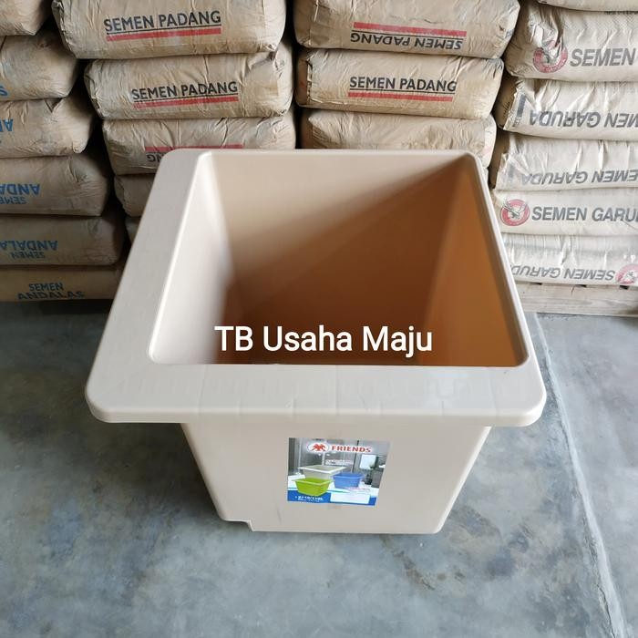 Bak Mandi / Bak Air Kamar Mandi Segi Petak PVC masih ready