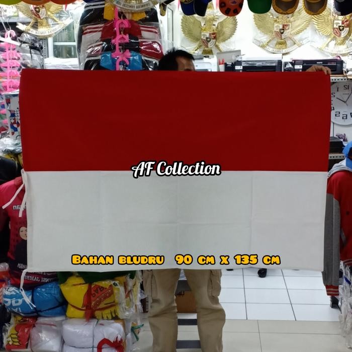 

Terlaris Bendera Merah Putih Bludru 90 cm x 135 cm Bolak - Balik SALE