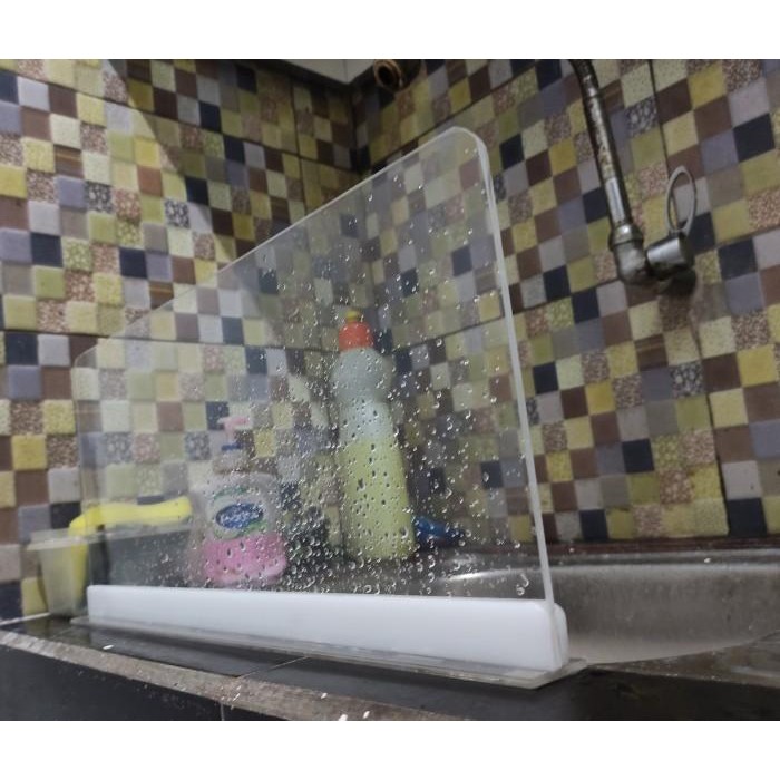 Sekat Anti ciprat tempat cuci piring dan kompor memasak bahan acrylic