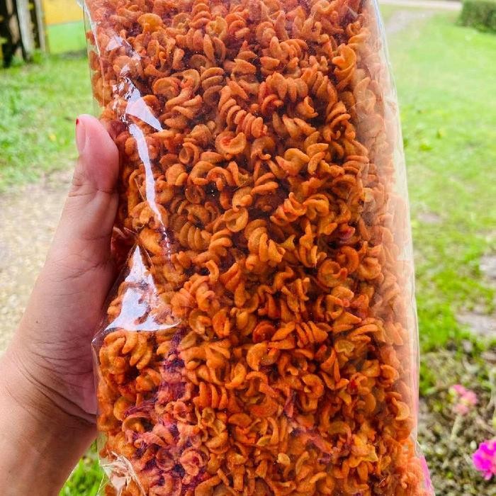 

MAKARONI SPIRAL GURIH KEMASAN POUCH BERAT 250gram Snack Cemilan Pedas