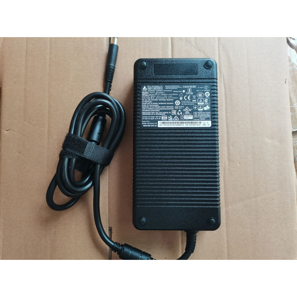 NEW OEM Delta 19.5V 16.9A 330W 7.4mm Pin AC Adapter For Acer Predator Triton 900 PT917-71-969C Gamin