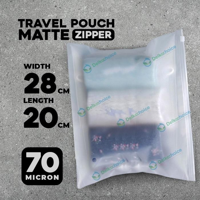 Plastik Zipper HD MATTE Travel Pouch Plastik Zipper Matte Zip 20x28 Kode 1313