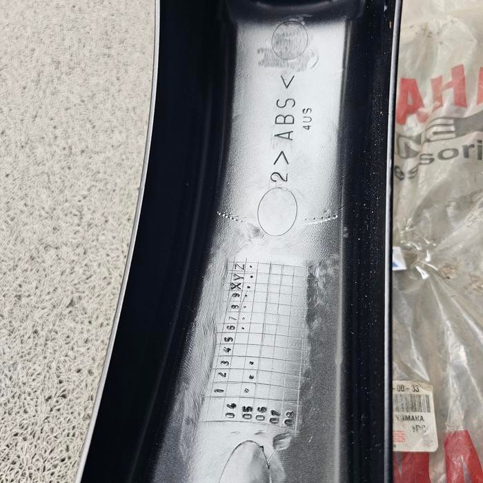 spakbor slebor depan hitam F1ZR fizr original ygp