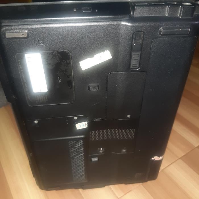 Jual laptop compaq presario v3000