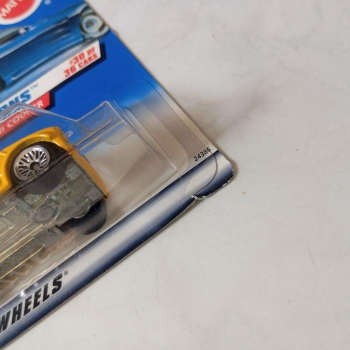 hotwheels morris mini kuning yellow