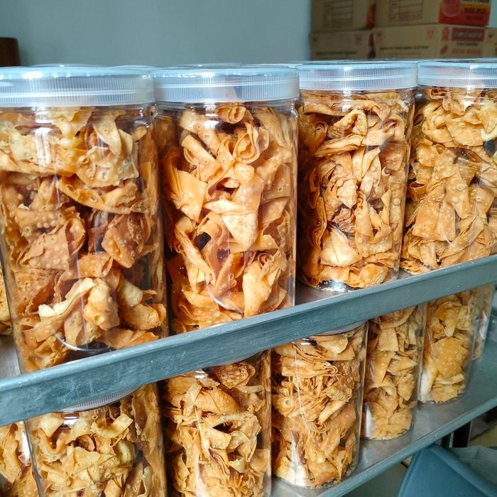 

Keripik Bawang Medan enak, gurih dan renyah 145gr