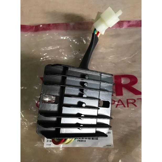 Kiprok roda tiga VIAR KARYA 150