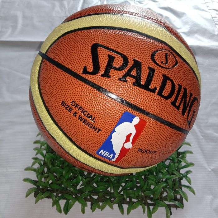 Bola Basket Spalding NBA