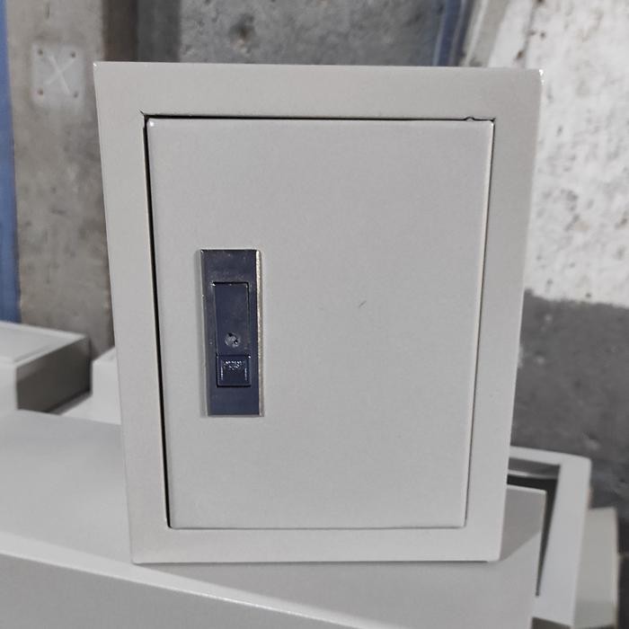 Box panel indoor 20x25 25x20 20x25x10 push lock