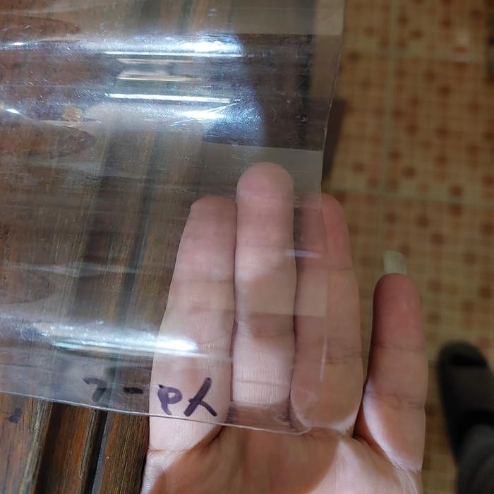 Fiber Gelombang Tebal 1 Mm Transparan Bening