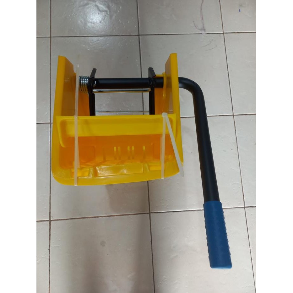 wringer mop bucket / alat pemeras kain pel - Double Bucket
