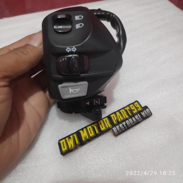 saklar holder kiri MIO SPORTY KARBURATOR ORIGINAL