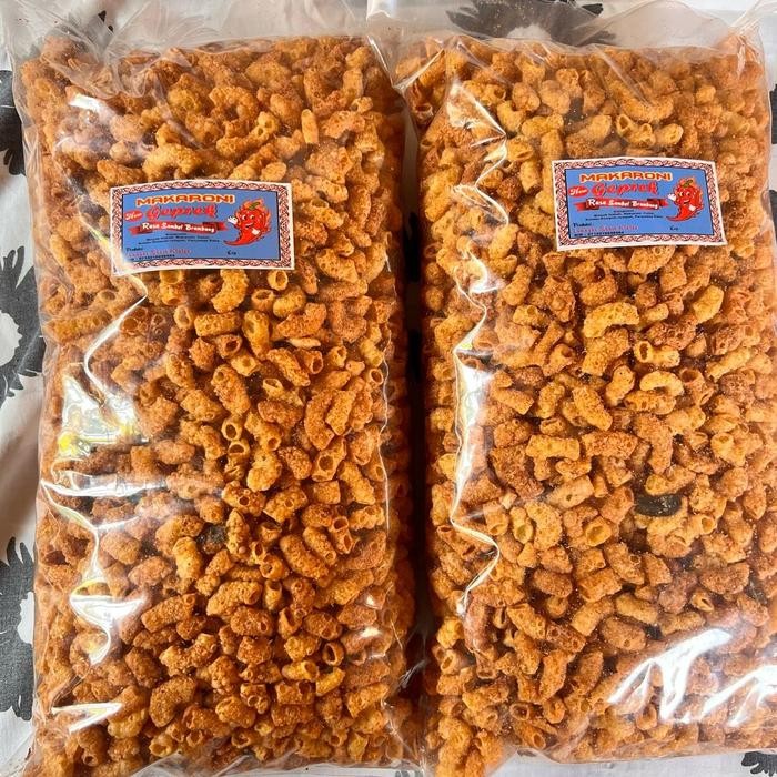 

Makaroni geprek pedas daun jeruk berat 1kg Camilan