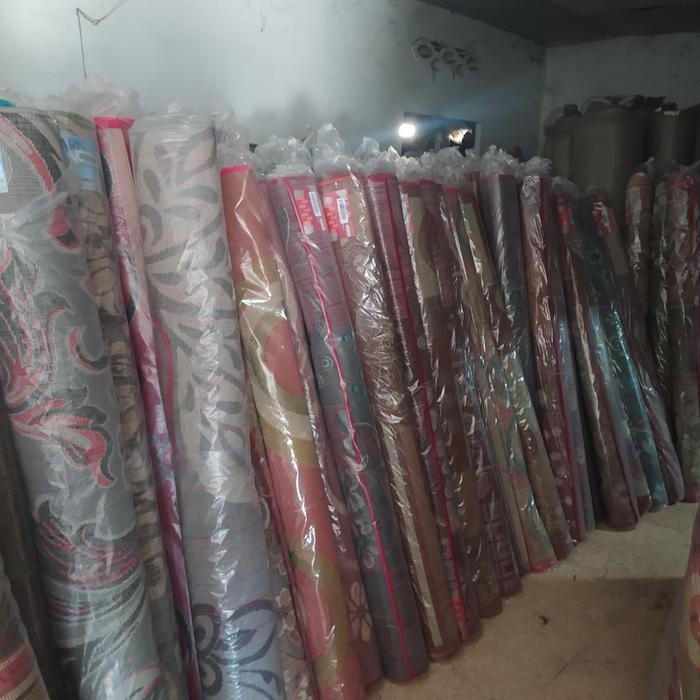 Karpet Moderno Jumbo Ukuran 210310