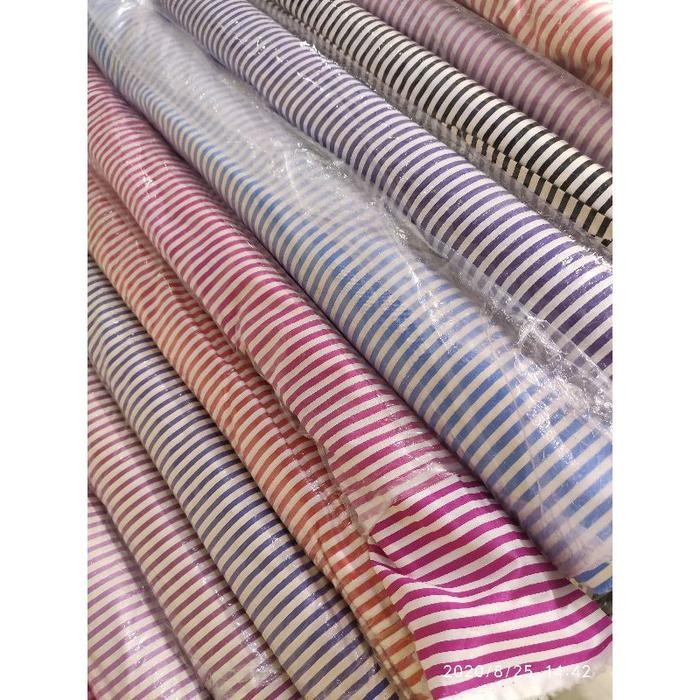 

AT Kain Katun Jepang Salur Garis Halus