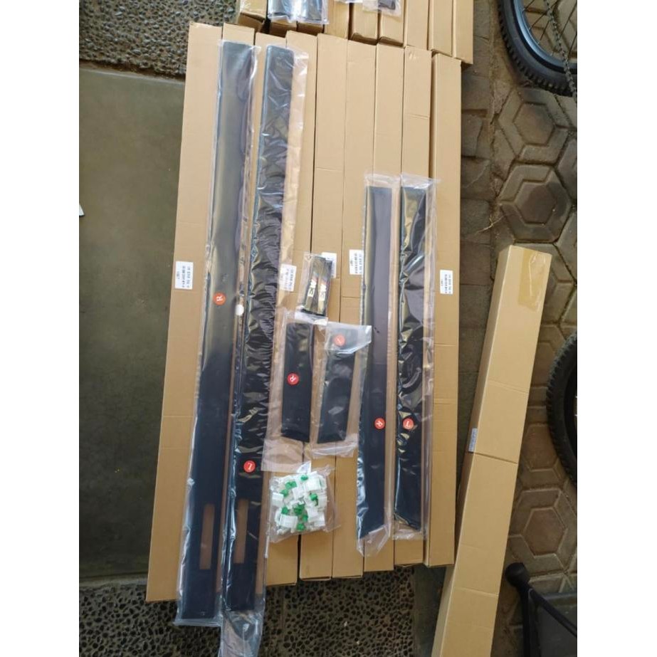 List Body Molding BMW E36 M3 Mtech Eceran