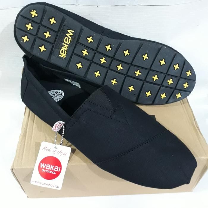 Terbaru Sepatu Wakai Hitam Polos Original