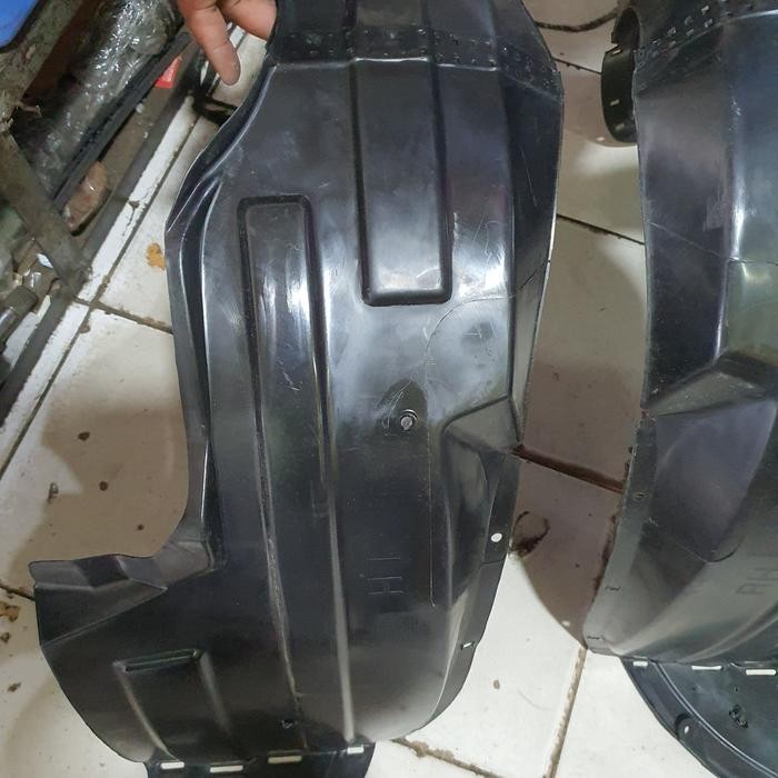 Liner Fender Kanan Kia Picanto Cosmo
