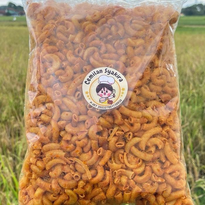 

MAKARONI JAGUNG MANIS 1 KG LEZAT SWEET Food Snack Cemilan Crispy Kering Camilan Snack Cemilan