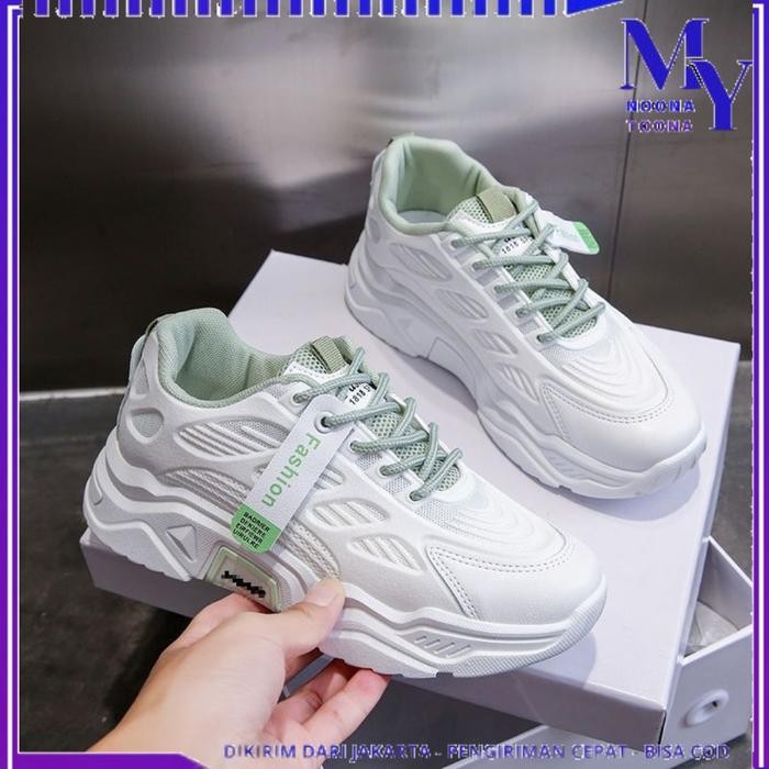 Sepatu Sneakers Casual Wanita 7 Sepatu Sport Trendy Fashion Hak Tinggi