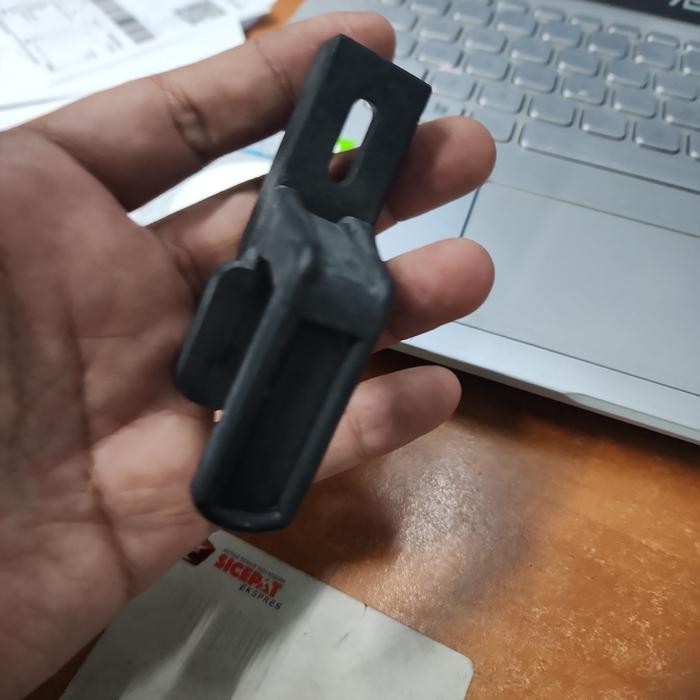 E Hook Plastik Trifold Original Fork Hook United Trifold