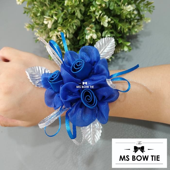 CORSAGE GRAND biru tua bunga jas