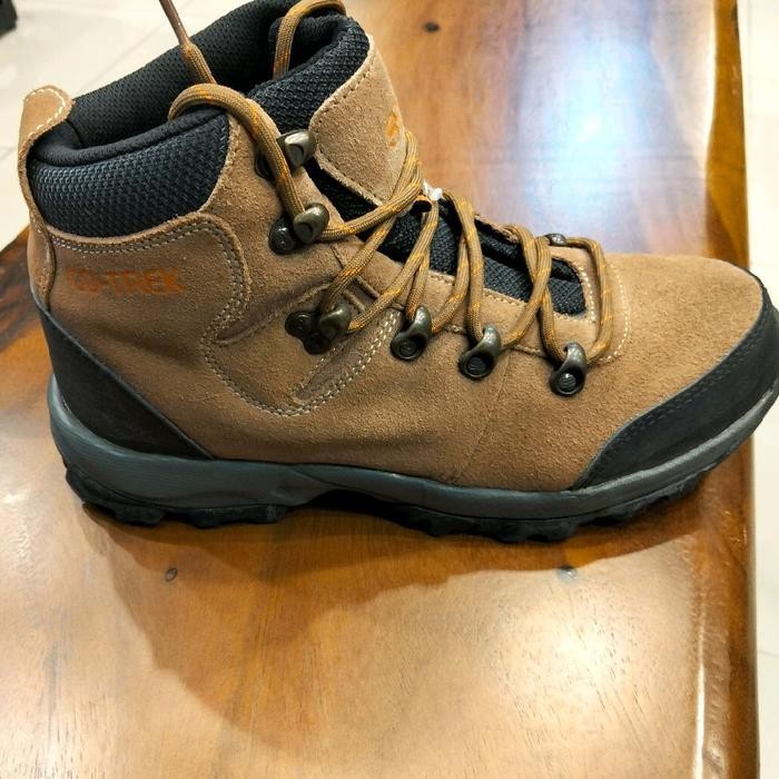 Sepatu Gunung Cotrek Phyton / Sepatu Hiking Berkualitas Murah