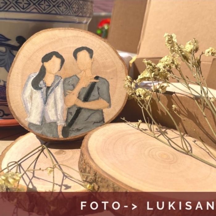 

CUSTOM LUKISAN CUSTOM PAINTING LUKISAN KAYU Wood Slice Painting (Kayu) 9-10 cm (kado/ hadiah ulang
