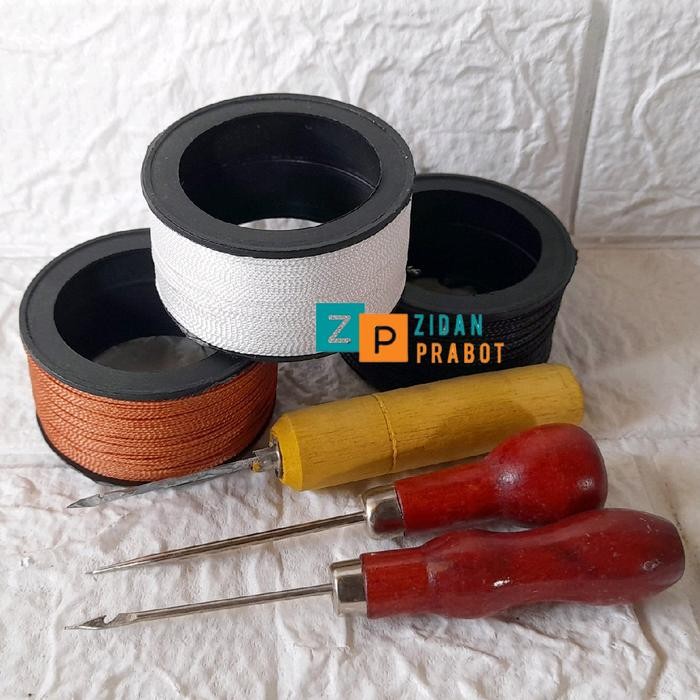 

3 Pcs Jarum Sol dan 3 Pcs Benang Nylon Warna Lengkap Alat Sol Sepatu dan Sandal