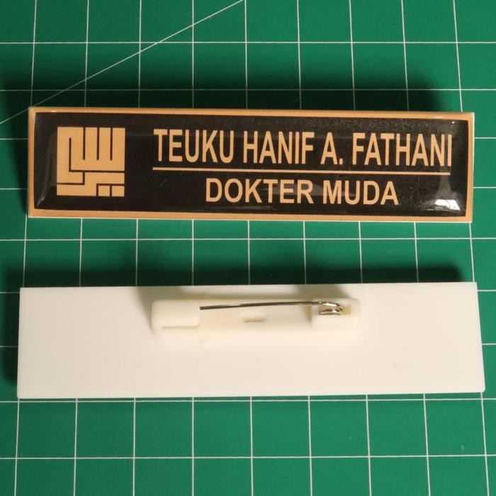 

Costum Name Tag - Pesanan Khusus Name Tag