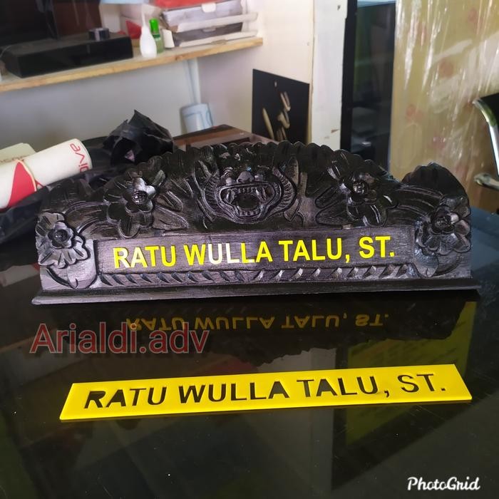 

Papan Nama Meja Motif Barong