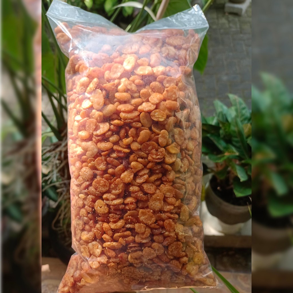

Kacang Koro Kupas Pedas 1kg / 500gr / 250gr