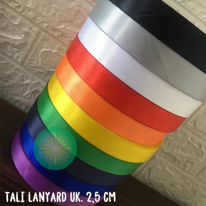 

Tali Lanyard 2.5 Cm Nylon MERAH / Tali Id Card / Tali ID ROLL 2.5 Cm