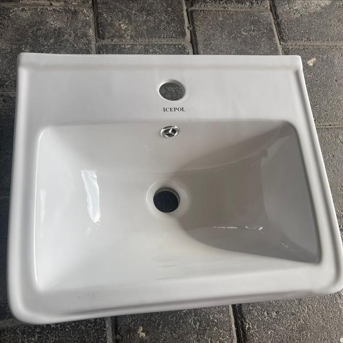 Wastafel Kotak Bahan Keramik