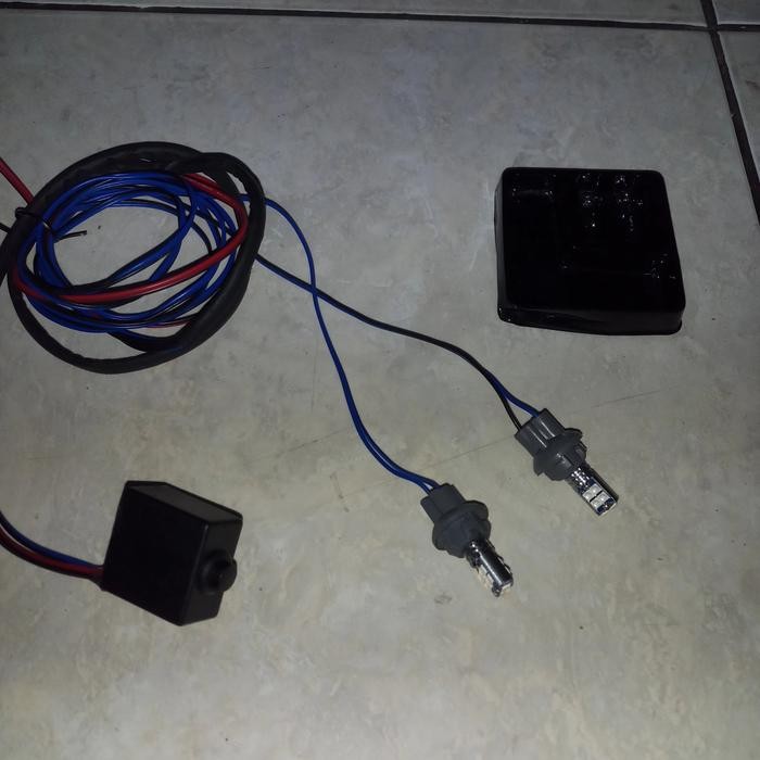 Lampu Strobo Blitz Led u di foglamp Rlektor Harley Goldwing re bmw