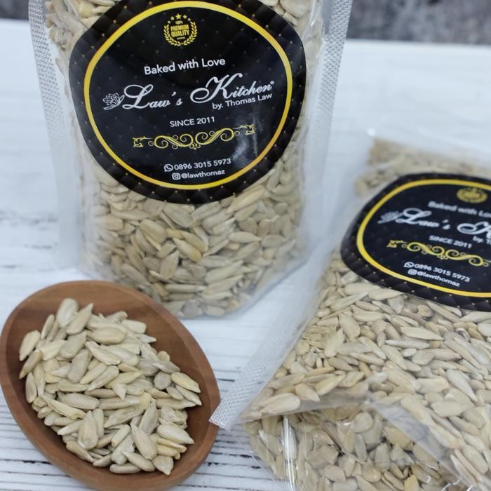 

3YC3 Kuaci Kupas Sun Flower Seeds 250 Gram Kualitas Bagus