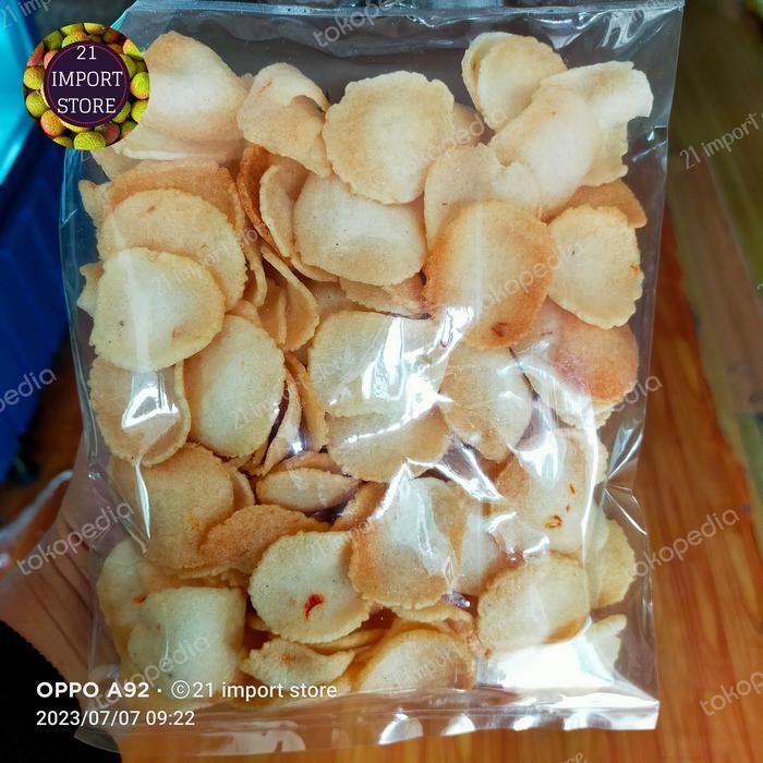 

3YC3 Kerupuk Singkong Ceriping Singkong Pedas Gurih (Matang)