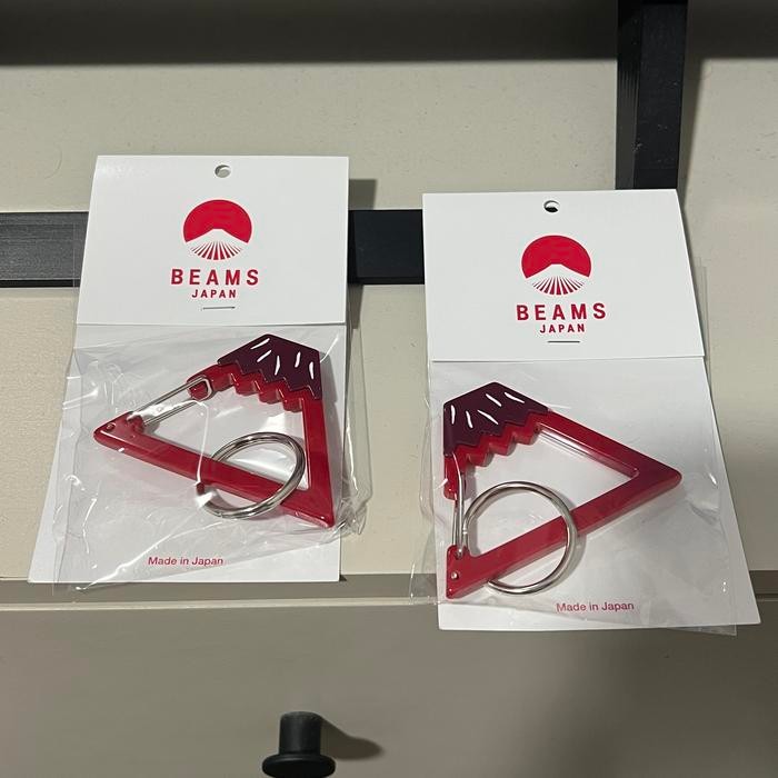 BestSeller Carabiner keychain beams japan original