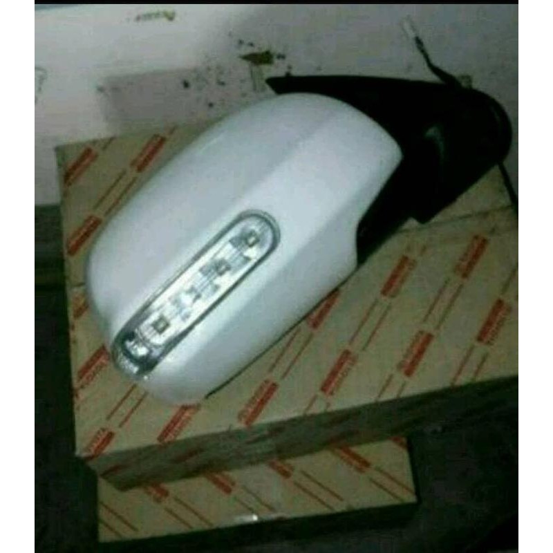 Spion Luxio Tipe M Original Asli Daihatsu