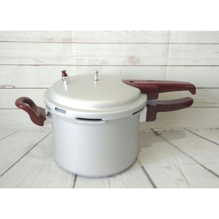 Panci Presto / Pressure Cooker 4 Liter Maxim