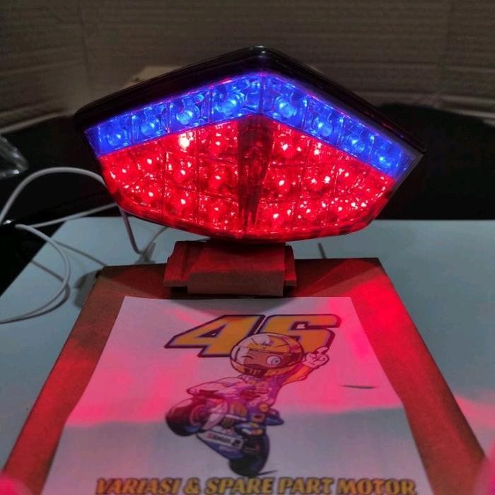 Stoplamp Lampu Stop Rem Belakang Led Vixion New Plus Sen Led & Senja Running
