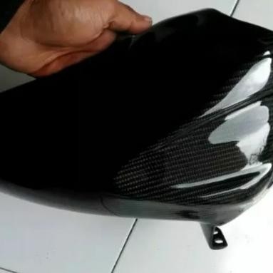 Spakbor kolong carbon kevlar aksesoris yamaha xmax X max 250 cc