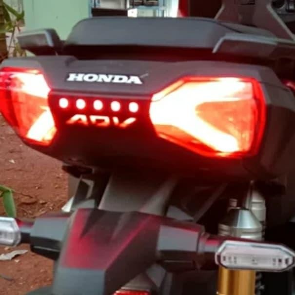 Cover Stop Lamp Honda Adv 150.Garnis Lampu Stop Honda Adv 150 -Gratisongkir